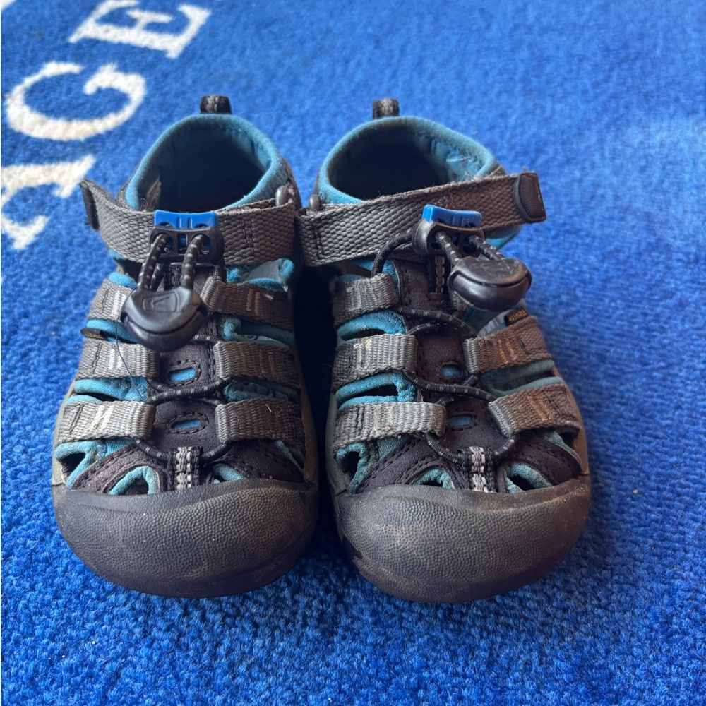 Keen Kids' Newport H2 Sandals - Black and Blue size 8 US